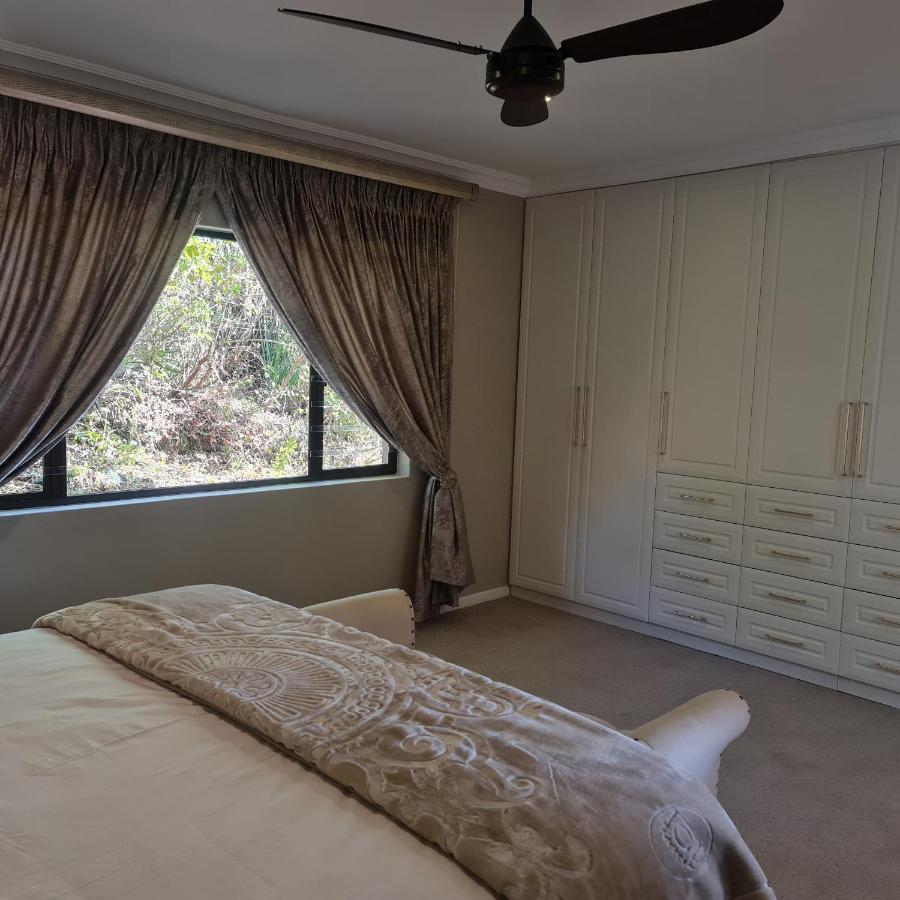 Luxury Home With Breathtaking Views Of Champagne Valley Bergview Luaran gambar